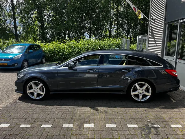 Mercedes-Benz CLS Shooting Brake 350 2014 Benzine 6