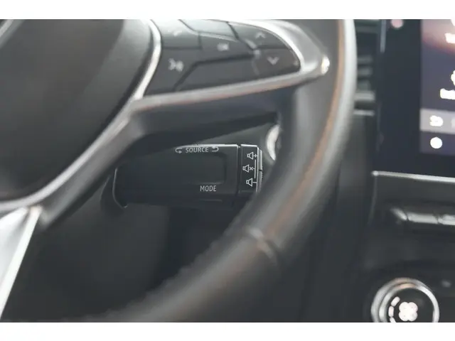 Renault Captur TCe 90 Techno 2024 Benzine 39