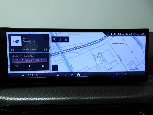 BMW 3 Serie Sedan 318i 2025 Benzine 29