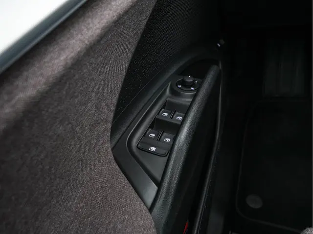 Škoda Enyaq iV 60 [ 3-Fase ] {SOH-87%} 2022 Elektrisch 23