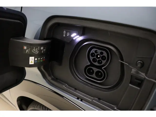 Peugeot e-5008 GT Avantage 73 kWh 2025 Elektrisch 21