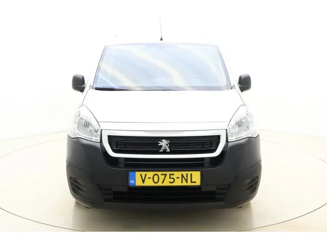 Peugeot Partner 120 1.6 BlueHDi 100 L1 Pro 2018 Diesel 6