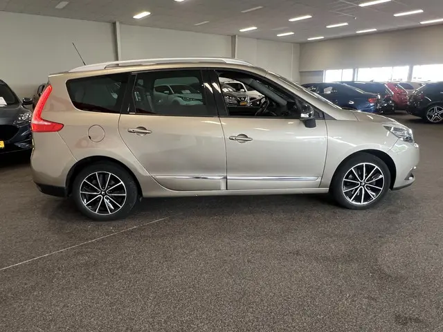 Renault Grand Scénic 2.0 Bose 2014 Benzine 6