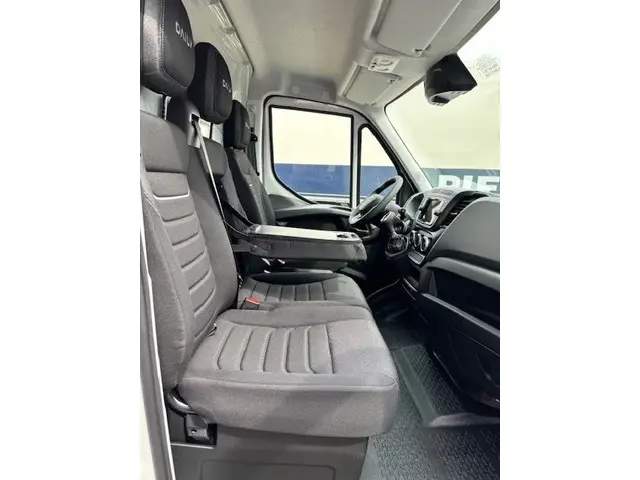 Iveco Daily 35S16V A8 L2H2 2024 Diesel 11
