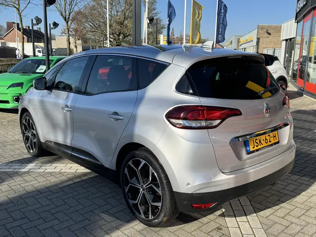Renault Scénic TCe 140 Techno 2021 Benzine 7