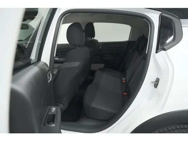 Citroën C3 PureTech 110 S&S Shine 2020 Benzine 31