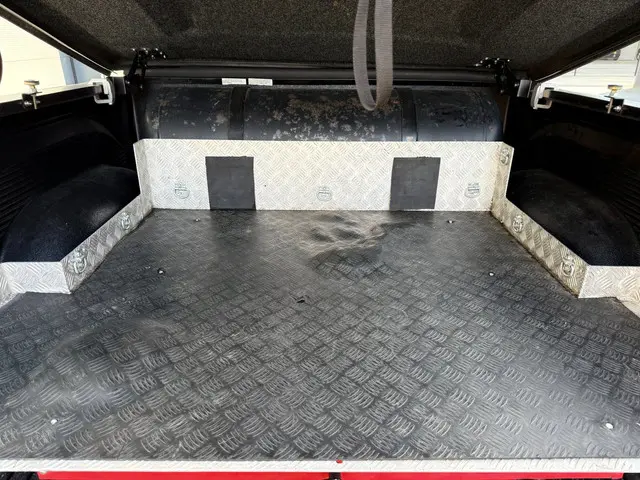 Dodge Ram 1500 5.7 V8 HEMI Quad Cab 6'4 2016 LPG/Gas 20