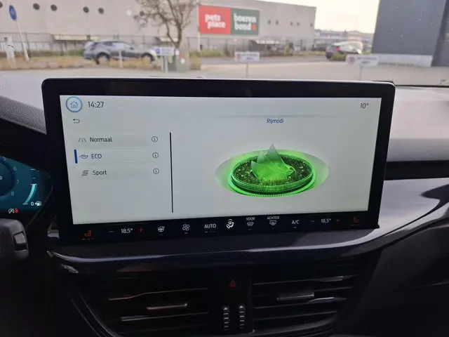 Ford Focus 1.0 EcoBoost Hybrid ST Line X 2023 Benzine 33