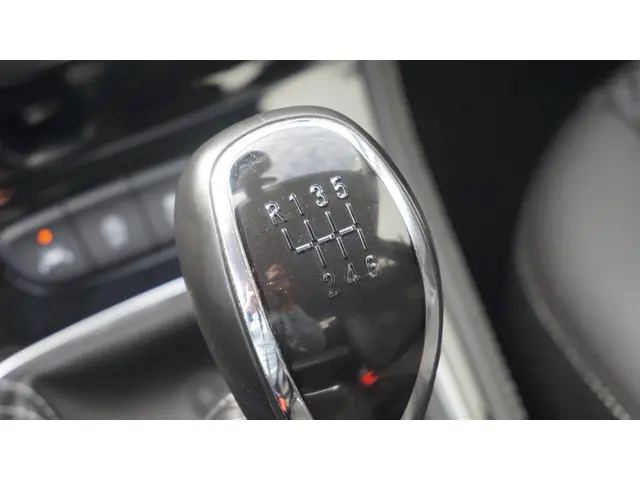 Opel Astra 1.4 Innovation Trekhaak | PDC V+A 2017 Benzine 23