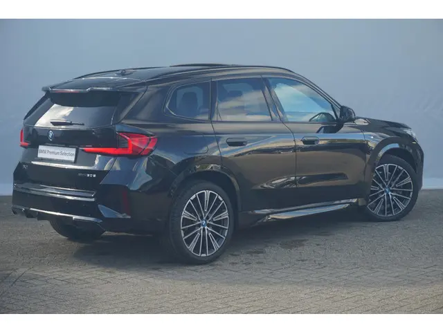 BMW X1 xDrive30e 2024 Hybride Benzine 2