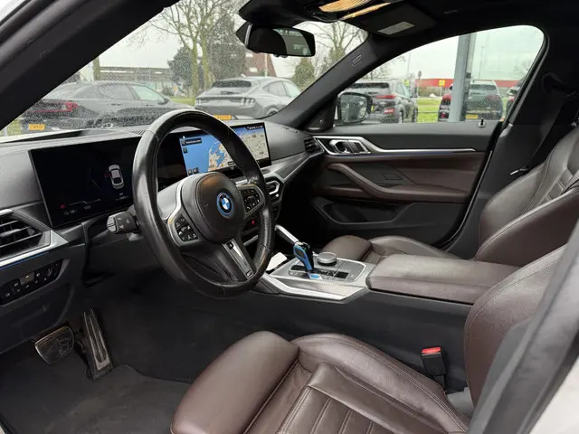BMW i4 eDrive40 Aut. M-Sport 84kwh 2022 Elektrisch 13