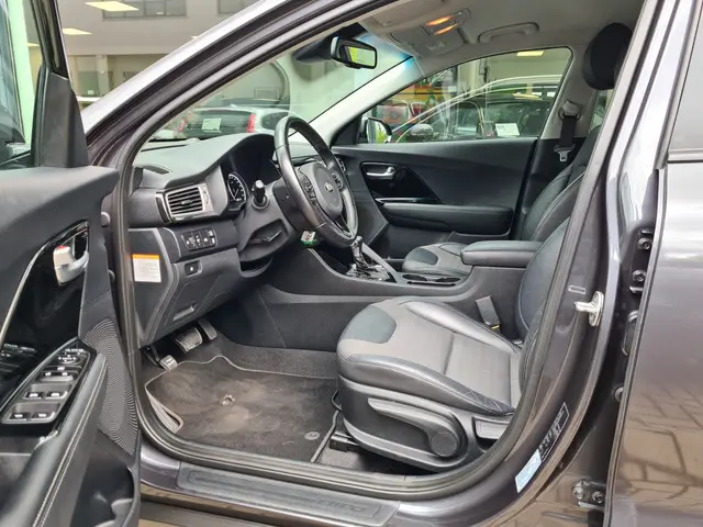 Kia Niro 1.6 GDi Hybrid DynamicLine 2019 Hybride Benzine 4