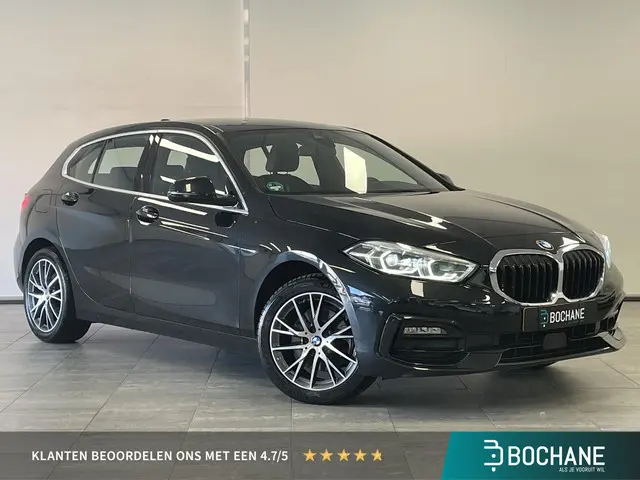 BMW 1 Serie 118i Sport Line 2020 Benzine