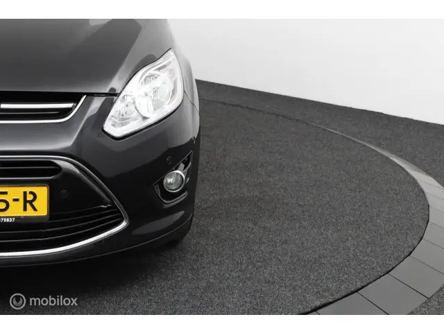 Ford C-MAX 1.0 Titanium plus 2014 Benzine 26