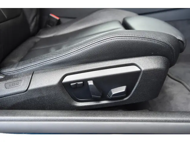 BMW 4 Serie Coupé 435i xDrive 2013 Benzine 32