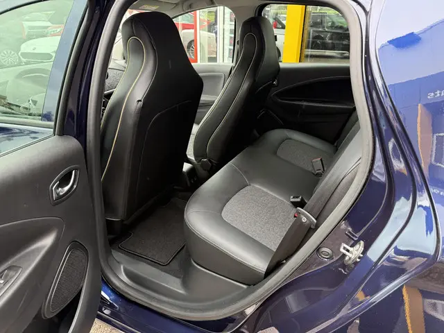 Renault ZOE R135 Iconic 52 kWh 2024 Elektrisch 8