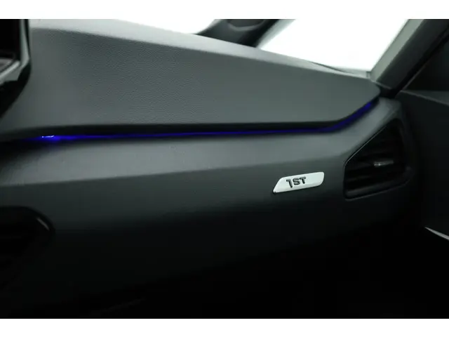 Volkswagen ID.3 First 58 kWh 2020 Elektrisch 17