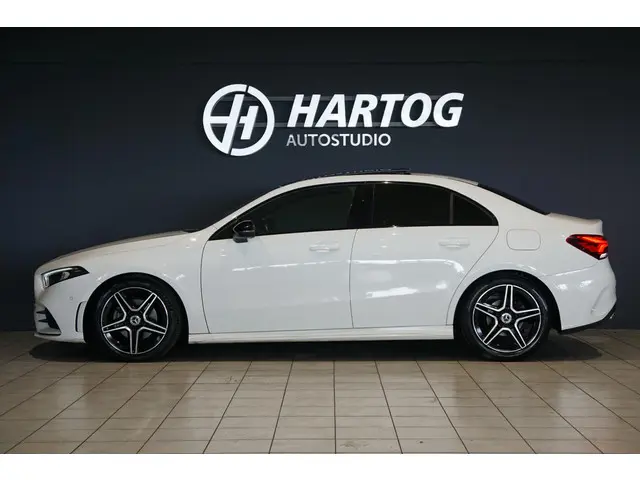 Mercedes-Benz A-Klasse 180 AMG Line 2020 Benzine 5