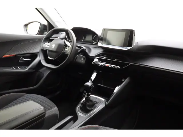 Peugeot 2008 1.2 PureTech Active Pack 2022 Benzine 3