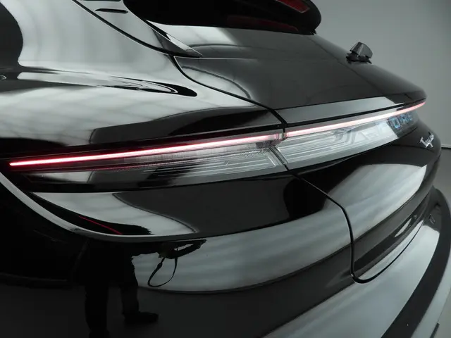 Porsche Taycan Cross Turismo 4 93 kWh 2022 Elektrisch 40