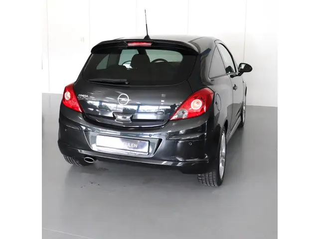 Opel Corsa 1.4-16V Cosmo | Direct beschikbaar! 2013 Benzine 5