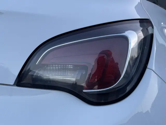 Opel ADAM 1.4 Jam 2016 Benzine 7