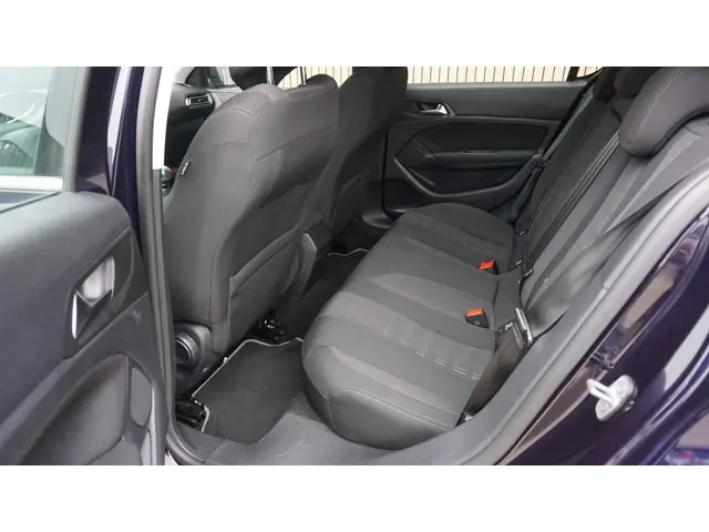 Peugeot 308 1.2 131pk 5Drs PureTech Allure 2016 Benzine 27