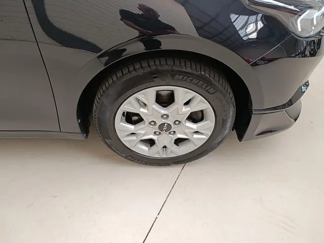 Kia Ceed 1.0 T-GDi DynamicLine 2022 Benzine 22