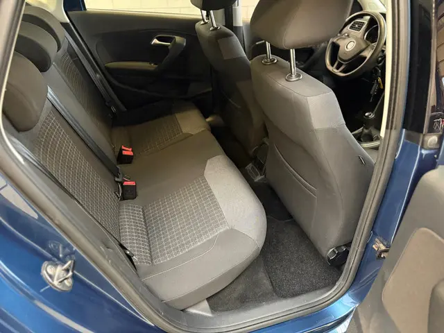 Volkswagen Polo 1.0 Comfortline 2014 Benzine 9