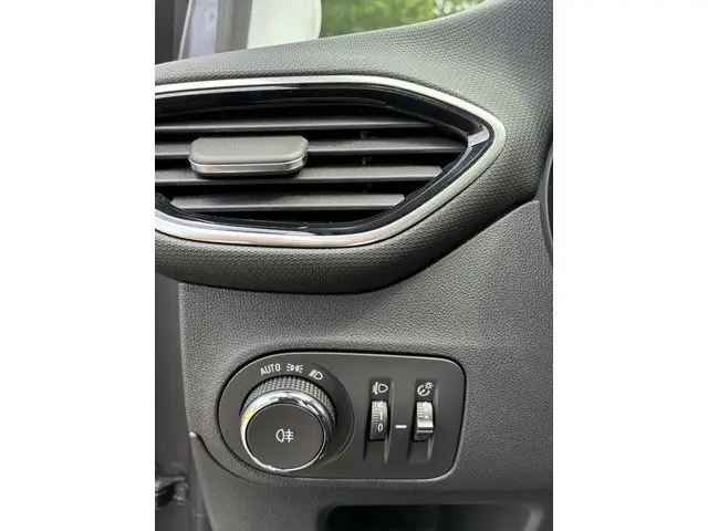 Opel Crossland 1.2 Turbo Elegance 2022 Benzine 23