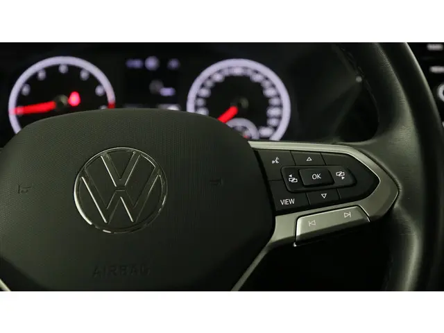 Volkswagen T-Cross 1.0 TSI 95pk Life 2023 Benzine 22
