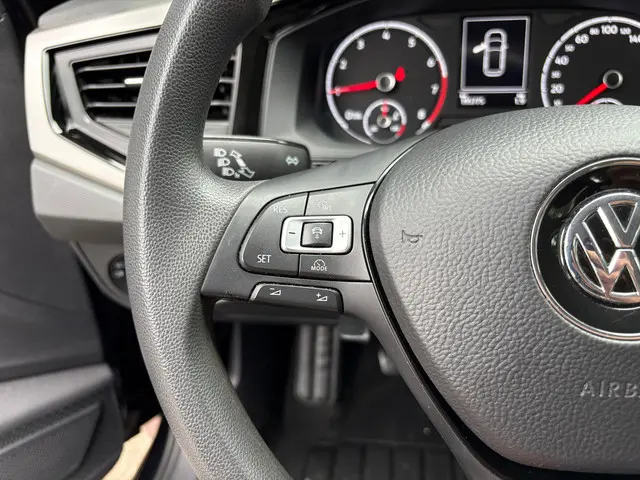 Volkswagen Polo 1.0 TSI Highline Business R 2019 Benzine 9