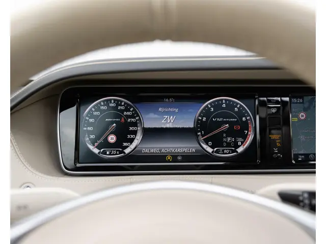 Mercedes-Benz S-Klasse AMG 65 Lang 2016 Benzine 112