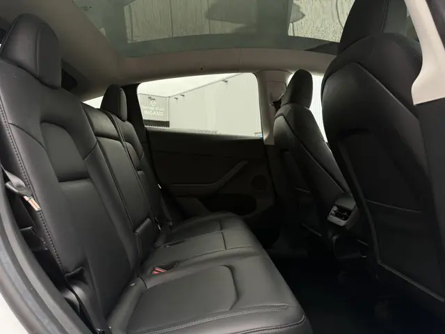 Tesla Model Y Aut. Range Plus 2022 Elektrisch 14
