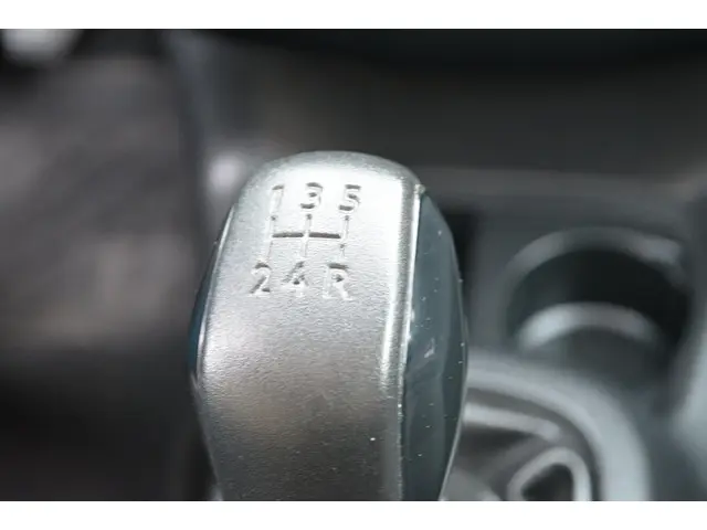 Citroën C4 Cactus 1.6 BlueHDi Business Plus 2017 Diesel 26