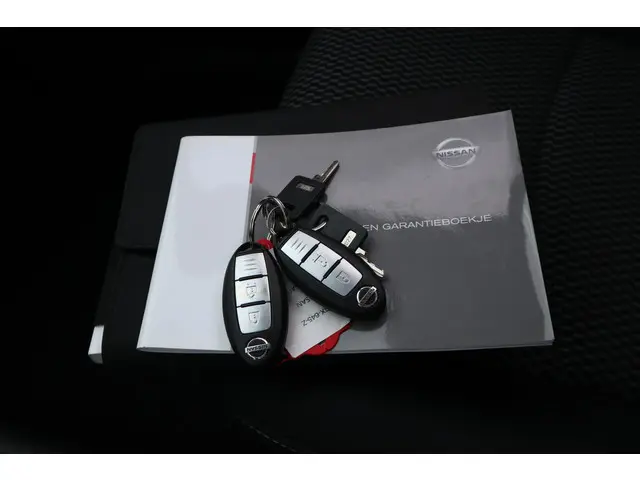 Nissan Pulsar 1.2 DIG-T Connect Edition 2015 Benzine 6