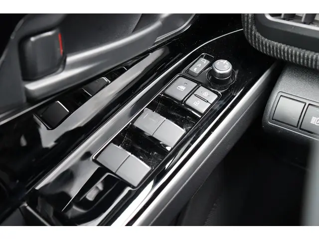 Toyota bZ4X Dynamic 71 kWh 2025 Elektrisch 29