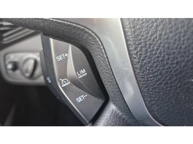 Ford Kuga 1.6 Titanium 2014 Benzine 16