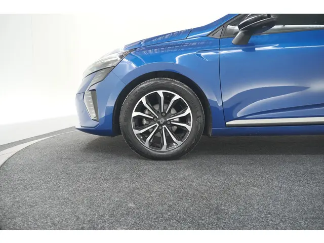 Renault Clio TCe 90 GPF Techno 2024 Benzine 19