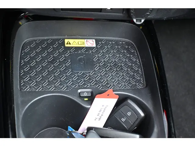 Toyota Aygo X 1.0 VVT-i MT Limited 2022 Benzine 46