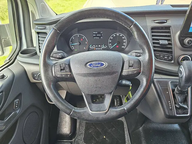 Ford Transit Custom 2.0 2021 Diesel 10