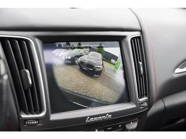 Maserati Levante 3.0 V6 AWD GranSport 2018 Benzine 25