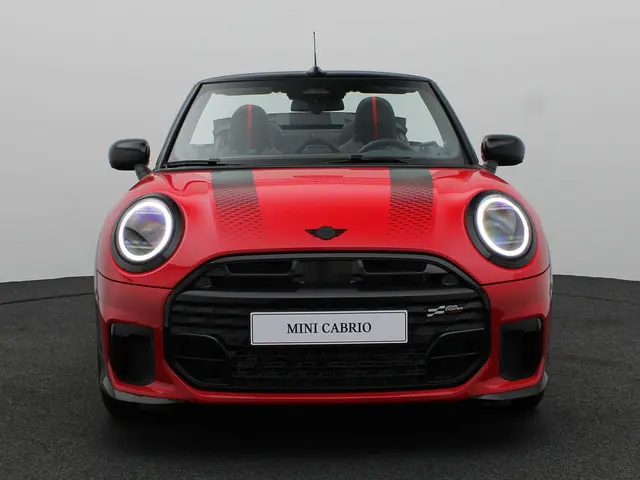 MINI Cabrio C 2026 Benzine 3