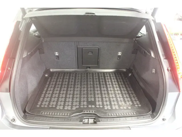 Volvo XC40 T4 Momentum 2018 Benzine 37