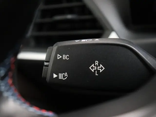 BMW i4 M50 High Executive 84 kWh 2023 Elektrisch 28