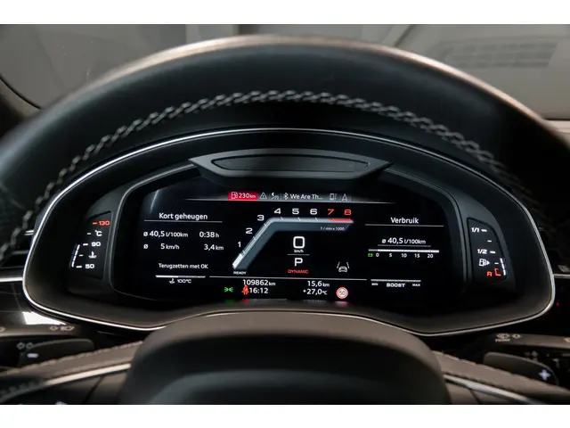 Audi SQ8 4.0 TFSI Quattro 2021 Benzine 35