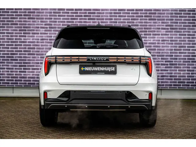 Lynk & Co 01 1.5 More 2026 Hybride Benzine 11