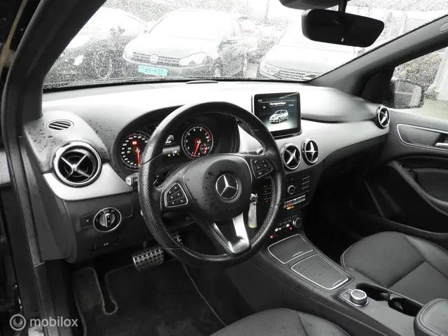 Mercedes-Benz B-Klasse 250 Prestige 2015 Benzine 10