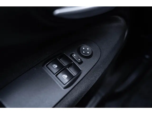Fiat Punto Evo 1.2 Street 2015 Benzine 36