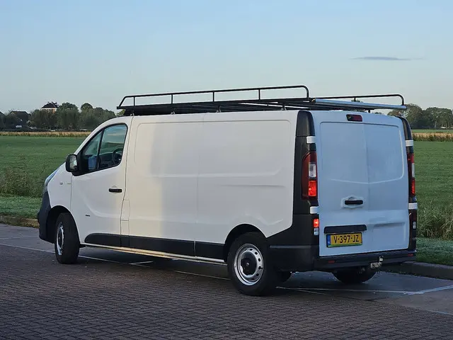 Opel Vivaro 1.6 2017 Diesel 6